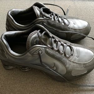 Nike shox old school